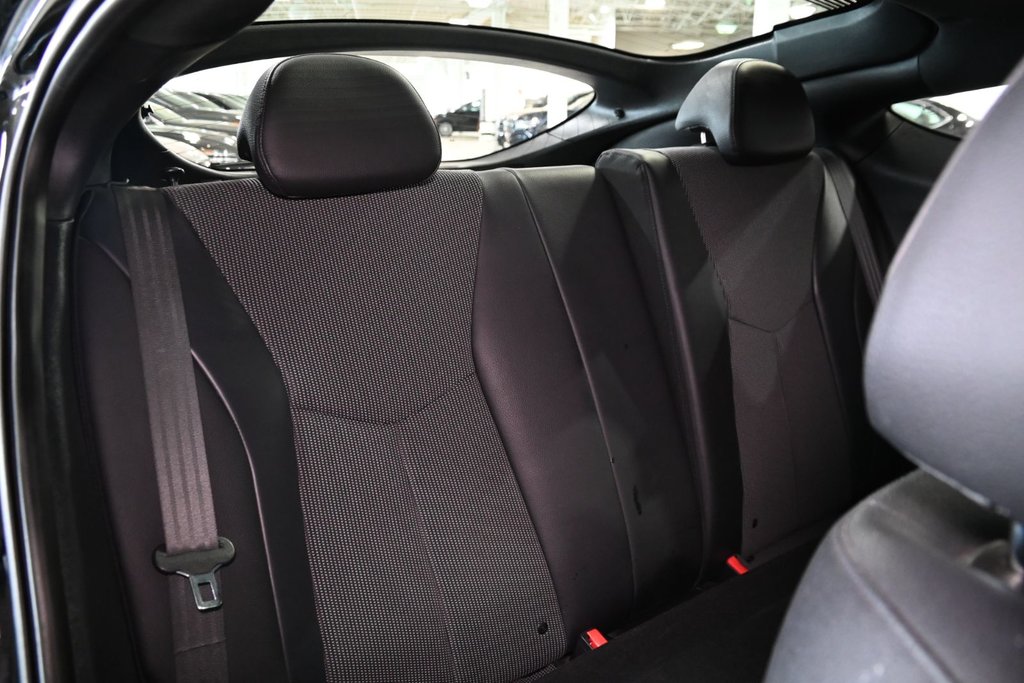 Hyundai Veloster TECH CAMERA SYSTEME DE SON DIMENSION TOIT PANO 2016 à Montréal, Québec - 18 - w1024h768px