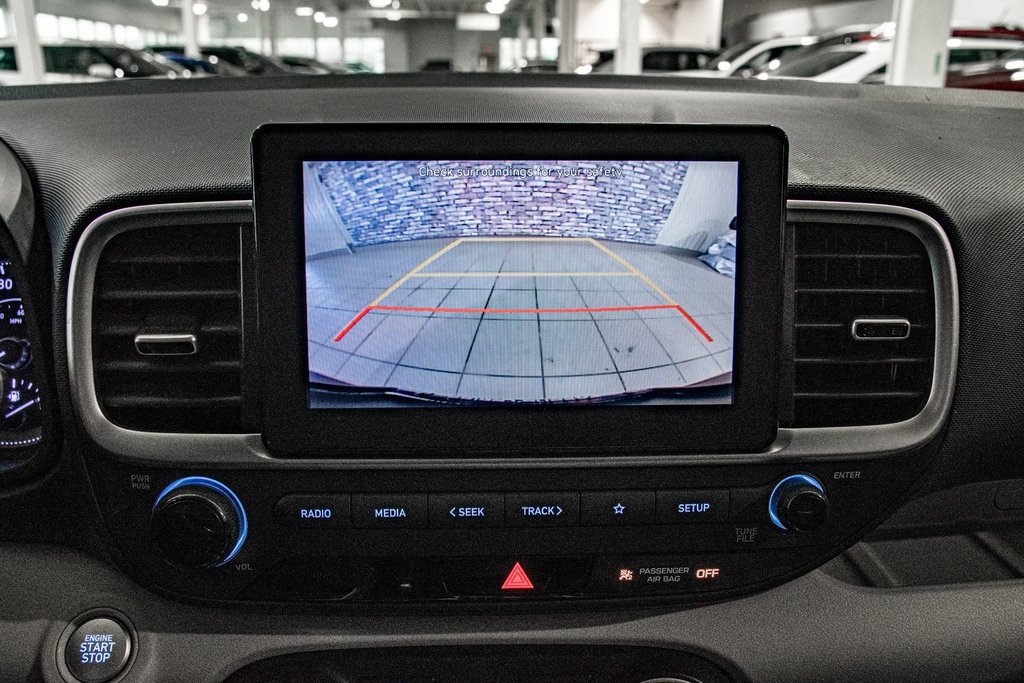 2020 Hyundai Venue TREND CUIR/TISSUS MAGS 17'' CARPLAY CAMERA in Montréal, Quebec - 19 - w1024h768px