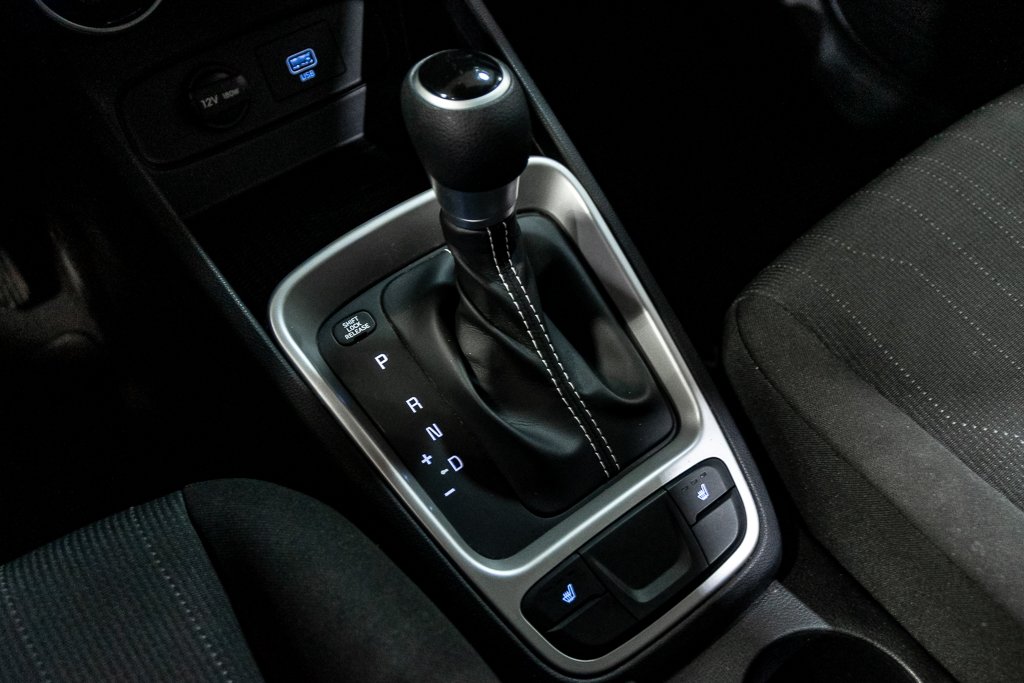 Hyundai Venue SIEGES CHAUFFANTS CAMERA A/C CARPLAY 2021 à Montréal, Québec - 26 - w1024h768px