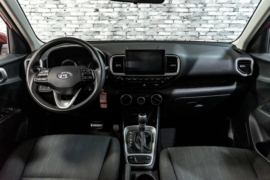 Hyundai Venue SIEGES CHAUFFANTS CAMERA A/C CARPLAY 2021 à Montréal, Québec - 6 - w1024h768px