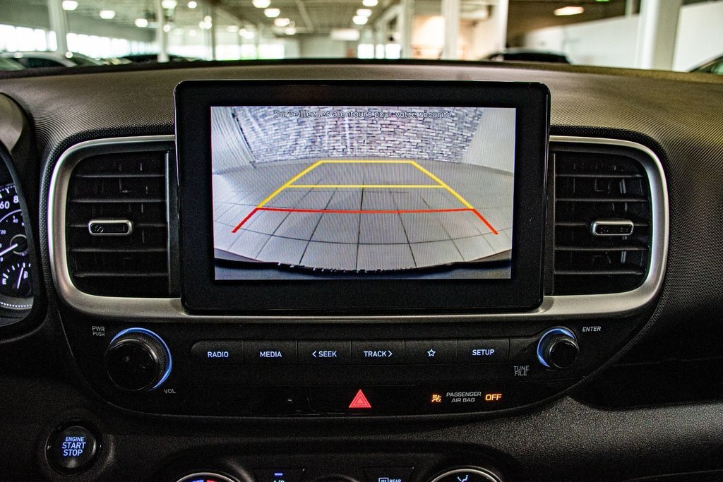 2022 Hyundai Venue PREFERRED CARPLAY SIEGES&VOLANT CHAUFFANTS CAMERA in Montréal, Quebec - 19 - w1024h768px