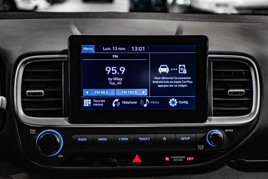 Hyundai Venue ESSENTIAL CAMERA SIEGES CHAUFFANTS A/C BLUETOOTH 2022 à Montréal, Québec - 21 - w1024h768px