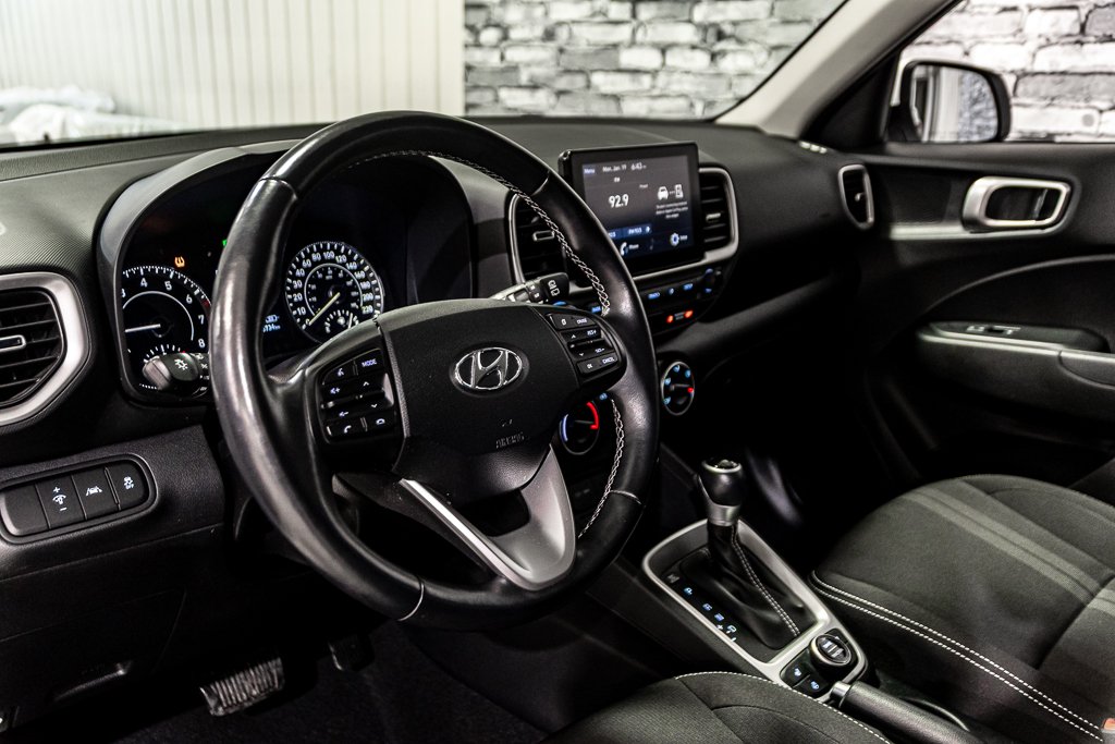 Hyundai Venue PREFERRED CARPLAY SIEGES&VOLANT CHAUFFANTS CAMERA 2022 à Montréal, Québec - 20 - w1024h768px