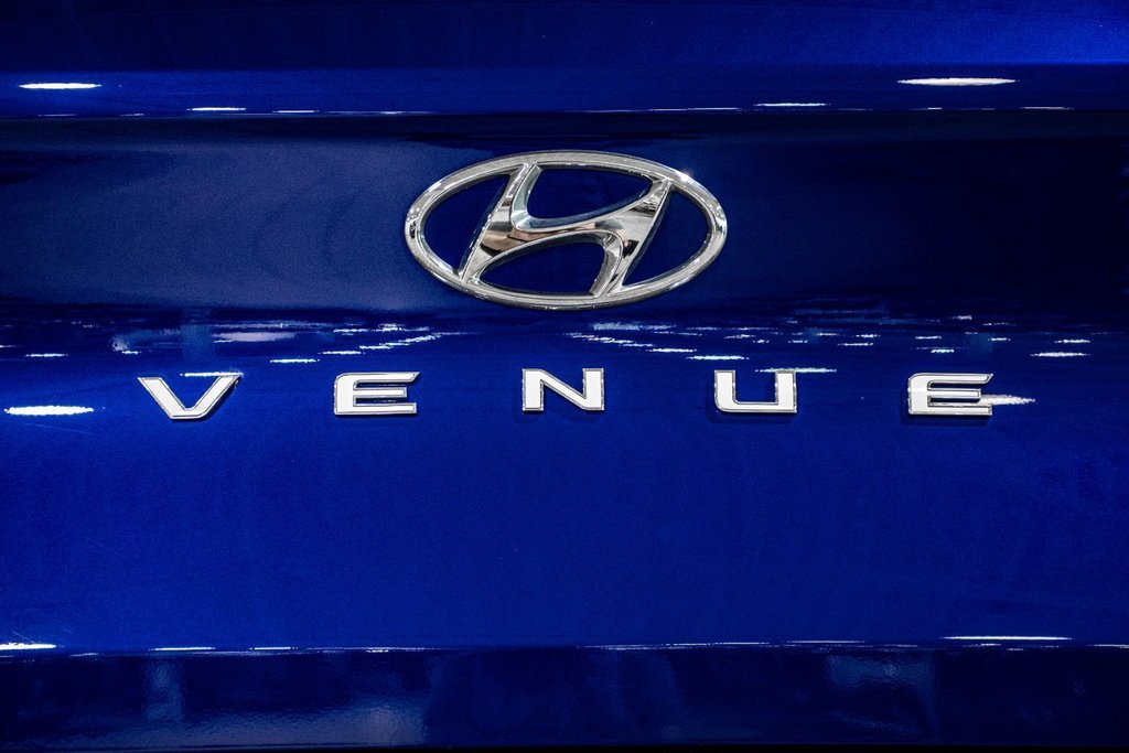 Hyundai Venue CAMERA  A/C CLIMATISE  SIEGES CHAUFFFANTSBLUETOOTH 2022 à Montréal, Québec - 10 - w1024h768px