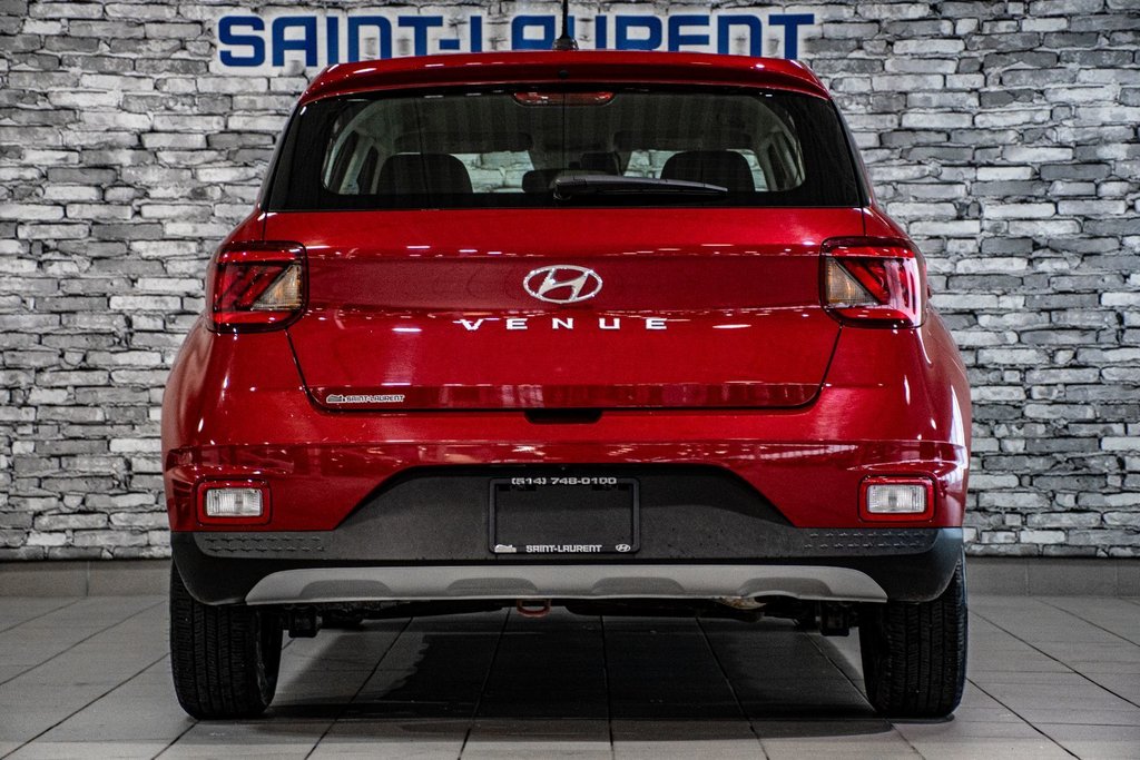 2023 Hyundai Venue ESSENTIAL A/C CAMERA SIEGES CHAUFFANTS BLUETOOTH in Montréal, Quebec - 9 - w1024h768px