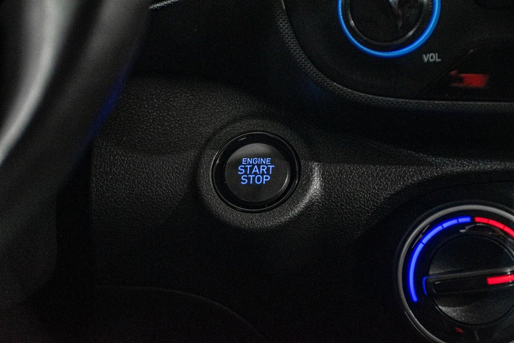 2023 Hyundai Venue PREFERRED CARPLAY SIEGES&VOLANT CHAUFFANTS CAMERA in Montréal, Quebec - 26 - w1024h768px