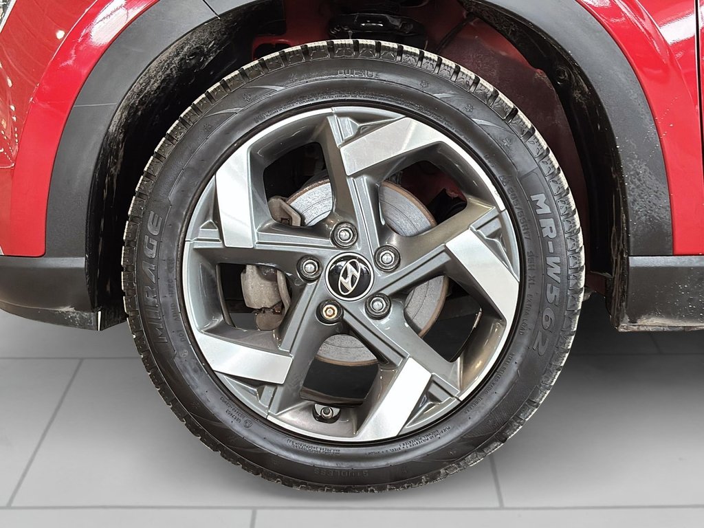 Hyundai Venue ULTIMATE TOIT BLUELINK CARPLAY CAMERA NAVI 2023 à Montréal, Québec - 4 - w1024h768px