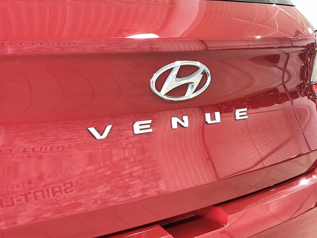 Hyundai Venue ULTIMATE TOIT BLUELINK CARPLAY CAMERA NAVI 2023 à Montréal, Québec - 9 - w1024h768px