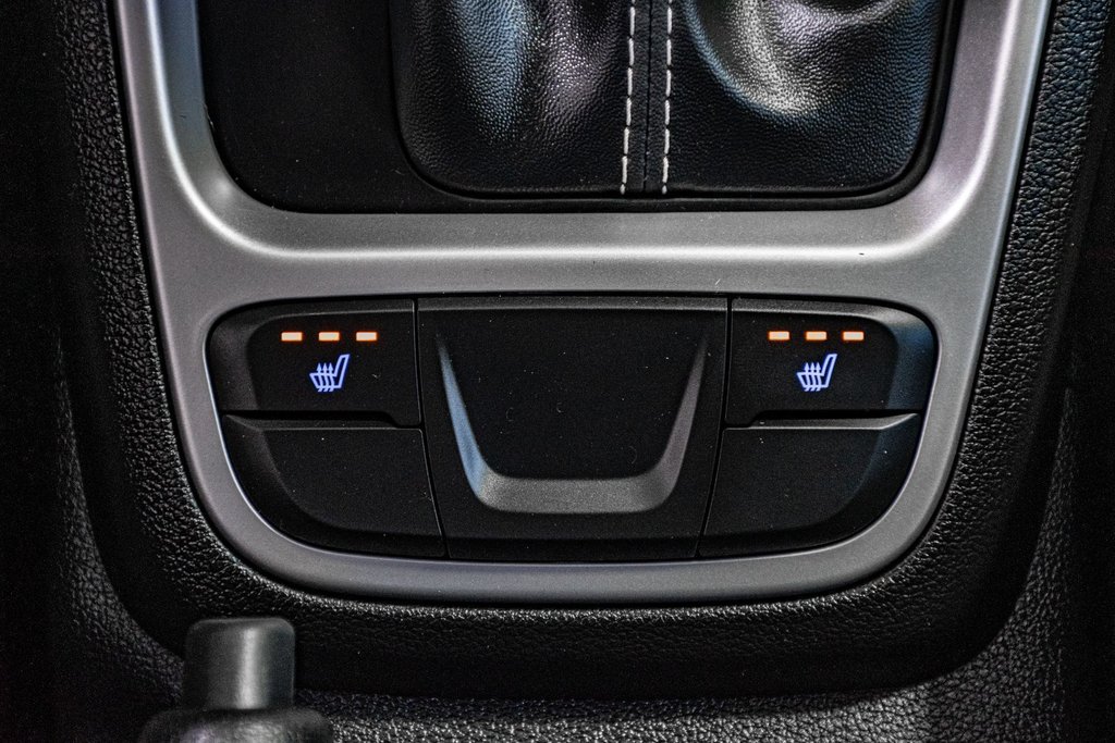 Hyundai Venue ESSENTIAL A/C CAMERA SIEGES CHAUFFANTS BLUETOOTH 2024 à Montréal, Québec - 28 - w1024h768px