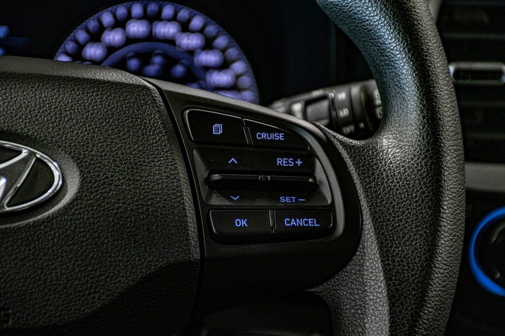 Hyundai Venue ESSENTIAL A/C CAMERA SIEGES CHAUFFANTS BLUETOOTH 2024 à Montréal, Québec - 31 - w1024h768px