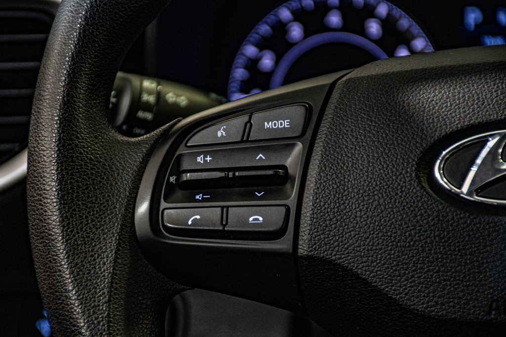 Hyundai Venue ESSENTIAL A/C CAMERA SIEGES CHAUFFANTS BLUETOOTH 2024 à Montréal, Québec - 30 - w1024h768px