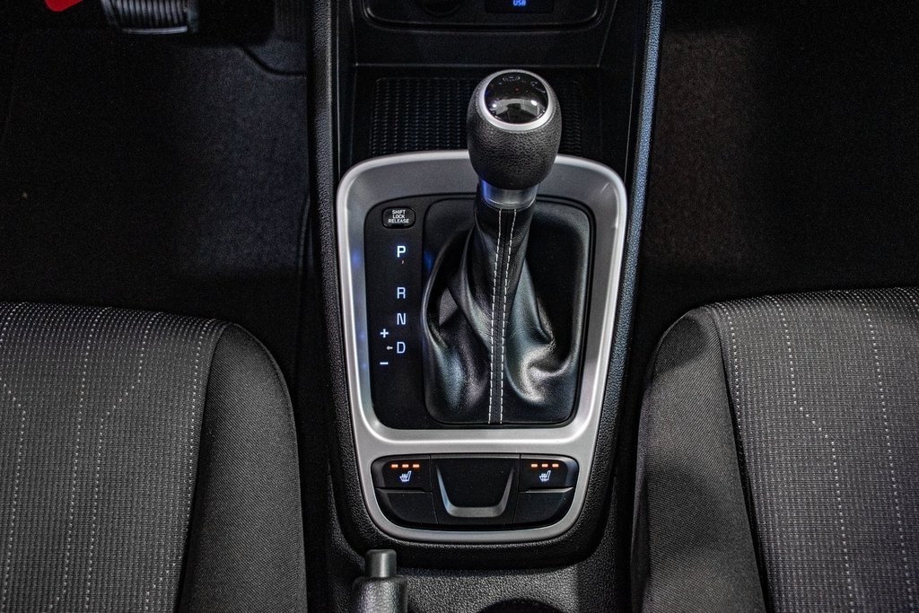 Hyundai Venue ESSENTIAL A/C CAMERA SIEGES CHAUFFANTS BLUETOOTH 2024 à Montréal, Québec - 27 - w1024h768px