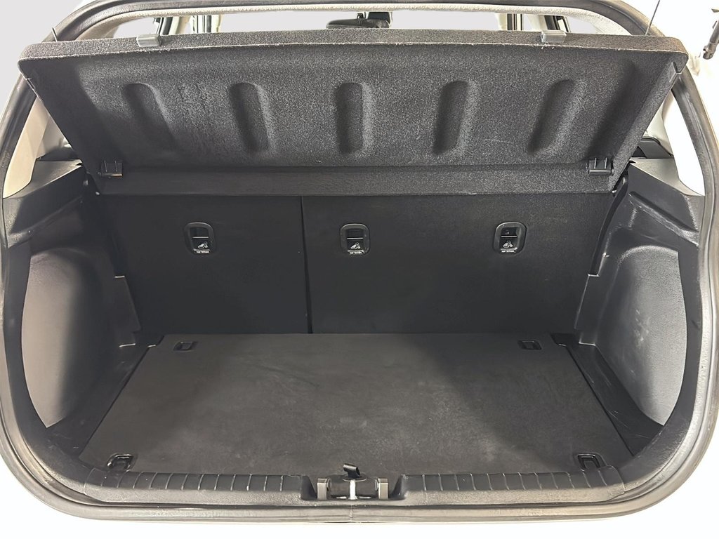 2024 Hyundai Venue PREFERRED CAMERA SIEGES ET VOLANT CHAUFFANT MAGS in Montréal, Quebec - 9 - w1024h768px