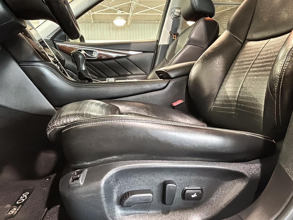 Infiniti Q50 3.0T SPORT AWD TOIT CUIR CHAUFFANTS CAM NAVI 2016 à Montréal, Québec - 16 - w1024h768px