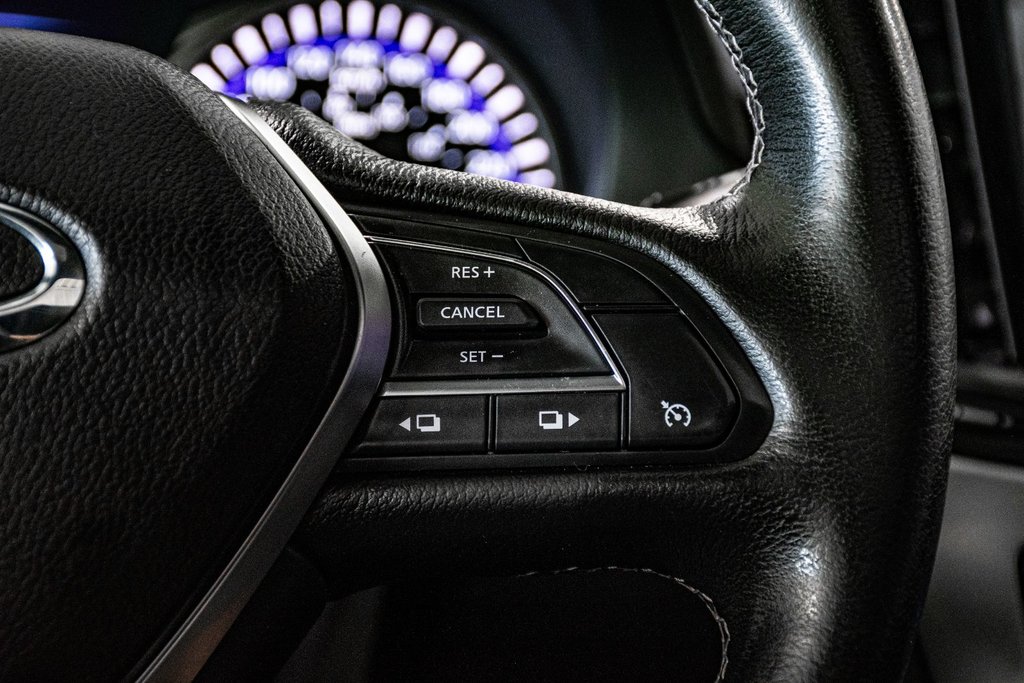 2019 Infiniti Q60 Pure Excellente Condition in Montréal, Quebec - 28 - w1024h768px