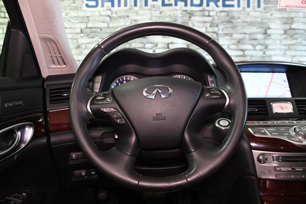 2016 Infiniti Q70 3.7 PREMIUM BOSE NAVI CAMERA TOIT PANORAMIQUE CUIR in Montréal, Quebec - 34 - w1024h768px