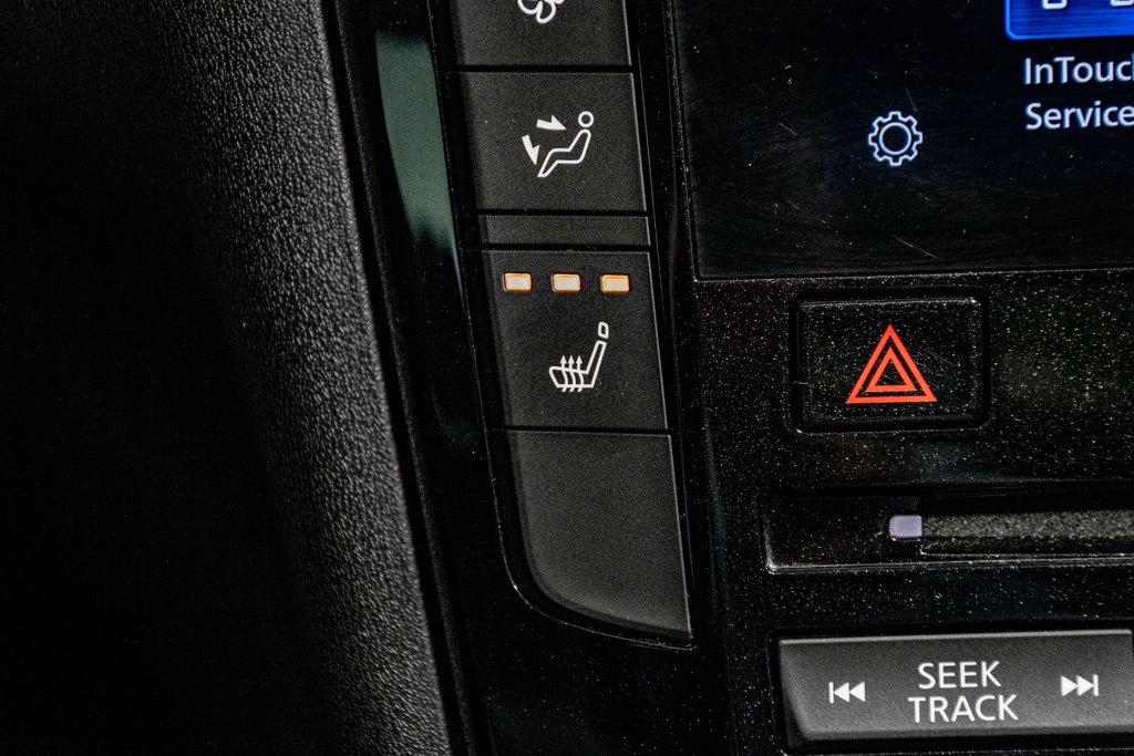 2022 Infiniti QX50 LUXE I-LINE KEYLESS CUIR TOIT CAMERA CARPLAY in Montréal, Quebec - 27 - w1024h768px