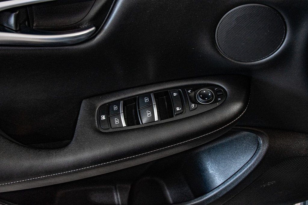 2022 Infiniti QX50 LUXE I-LINE KEYLESS CUIR TOIT CAMERA CARPLAY in Montréal, Quebec - 23 - w1024h768px