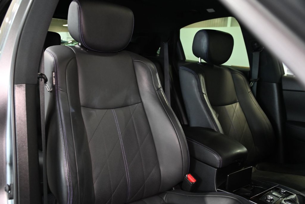 2017 Infiniti QX70 SPORT in Montréal, Quebec - 18 - w1024h768px