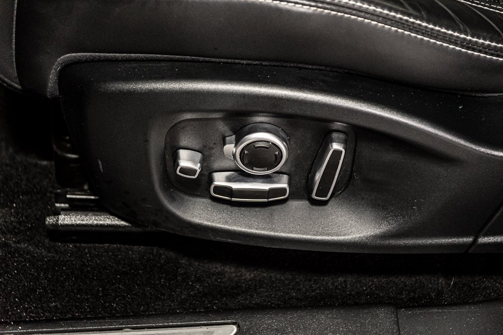 Jaguar E-PACE R-DYNAMIC HSE AWD TOIT PANORAMIQUE CUIR GPS CAMERA 2018 à Montréal, Québec - 19 - w1024h768px