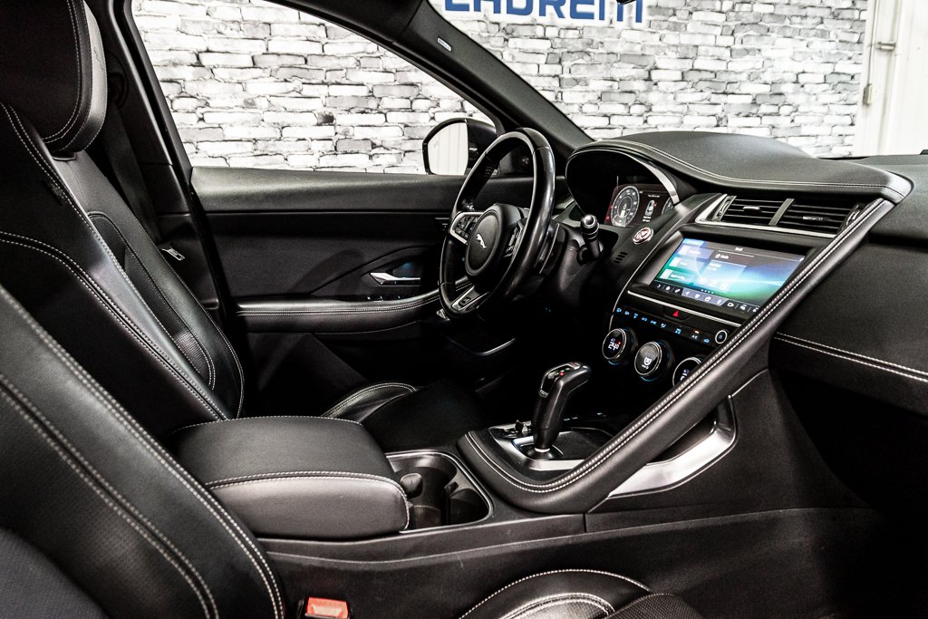 Jaguar E-PACE R-DYNAMIC HSE AWD TOIT PANORAMIQUE CUIR GPS CAMERA 2018 à Montréal, Québec - 21 - w1024h768px