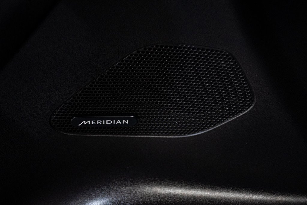 Jaguar F-PACE PRESTIGE 20D DIESEL AWD TOIT OUVRANT NAV CUIR CAM 2018 à Montréal, Québec - 26 - w1024h768px