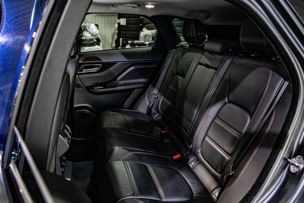 Jaguar F-PACE PRESTIGE 20D DIESEL AWD TOIT OUVRANT NAV CUIR CAM 2018 à Montréal, Québec - 28 - w1024h768px