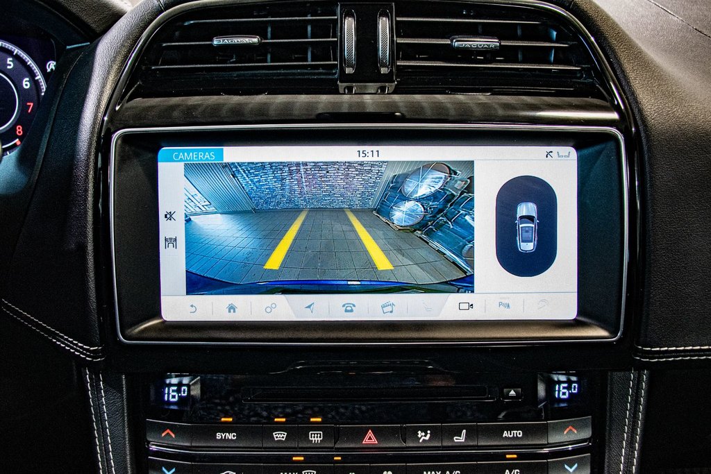 Jaguar F-PACE R-SPORT V6 NAVIGATION TOIT PANORAMIQUE MAGS 22'' 2019 à Montréal, Québec - 23 - w1024h768px