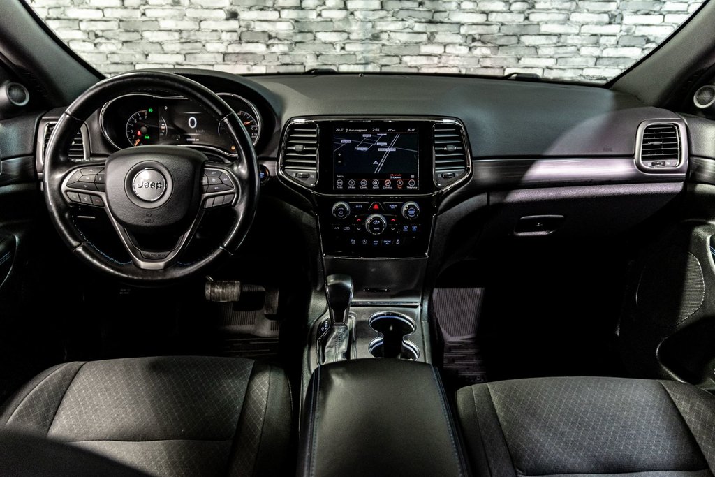Jeep Grand Cherokee UPLAND V6 3.6L 4X4 SIÈGES VOLANT CHAUFFANT CAMERA 2019 à Montréal, Québec - 2 - w1024h768px