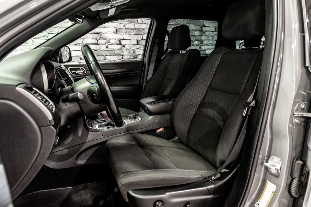 Jeep Grand Cherokee UPLAND V6 3.6L 4X4 SIÈGES VOLANT CHAUFFANT CAMERA 2019 à Montréal, Québec - 28 - w1024h768px