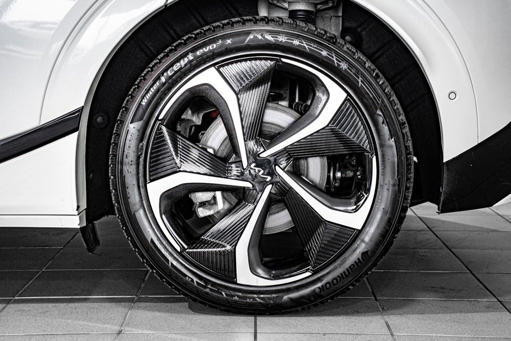 2024 Kia EV6 LAND GT-LINE 2  AWD BOSE CUIR CAM360 TOIT OUVRANT in Montréal, Quebec - 7 - w1024h768px