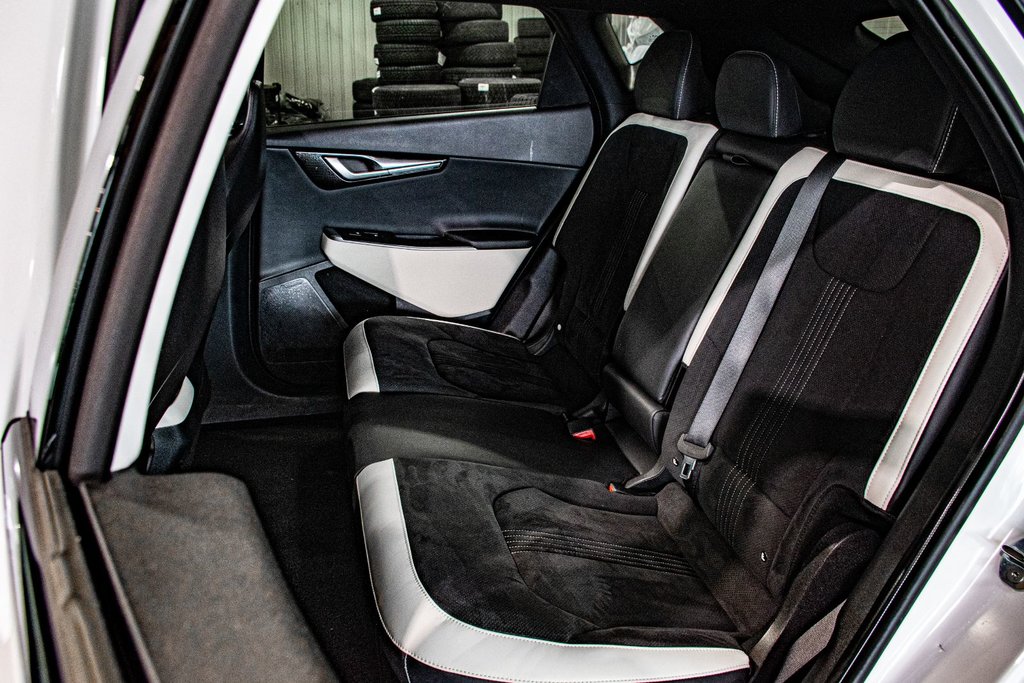2024 Kia EV6 LAND GT-LINE 2  AWD BOSE CUIR CAM360 TOIT OUVRANT in Montréal, Quebec - 27 - w1024h768px