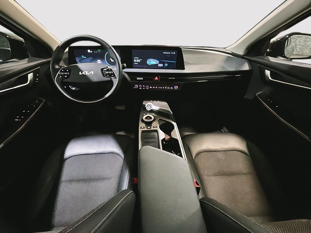 2024 Kia EV6 AWD LAND GPS MAGS SIEGE CHAUFFANT CARPLAY CHARGEUR in Montréal, Quebec - 23 - w1024h768px