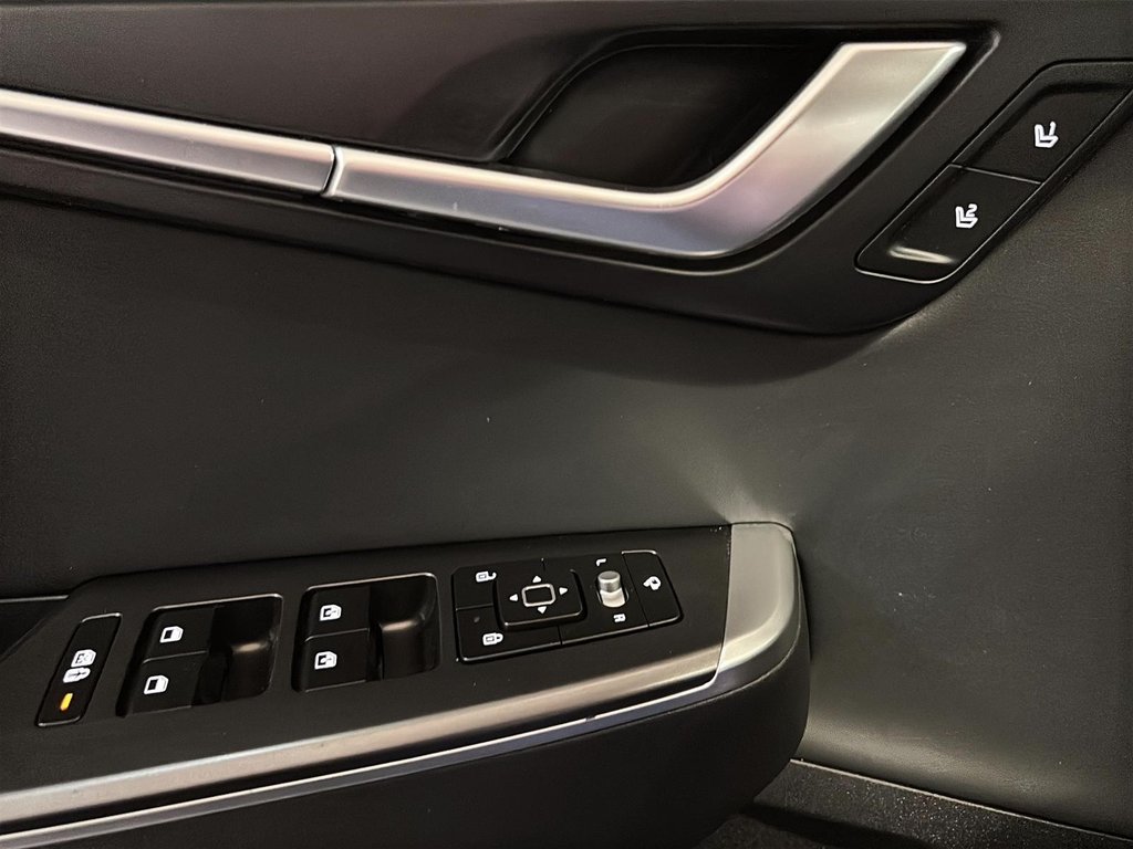 2024 Kia EV6 AWD LAND GPS MAGS SIEGE CHAUFFANT CARPLAY CHARGEUR in Montréal, Quebec - 36 - w1024h768px