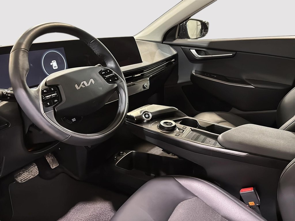 2024 Kia EV6 AWD LAND GPS MAGS SIEGE CHAUFFANT CARPLAY CHARGEUR in Montréal, Quebec - 16 - w1024h768px