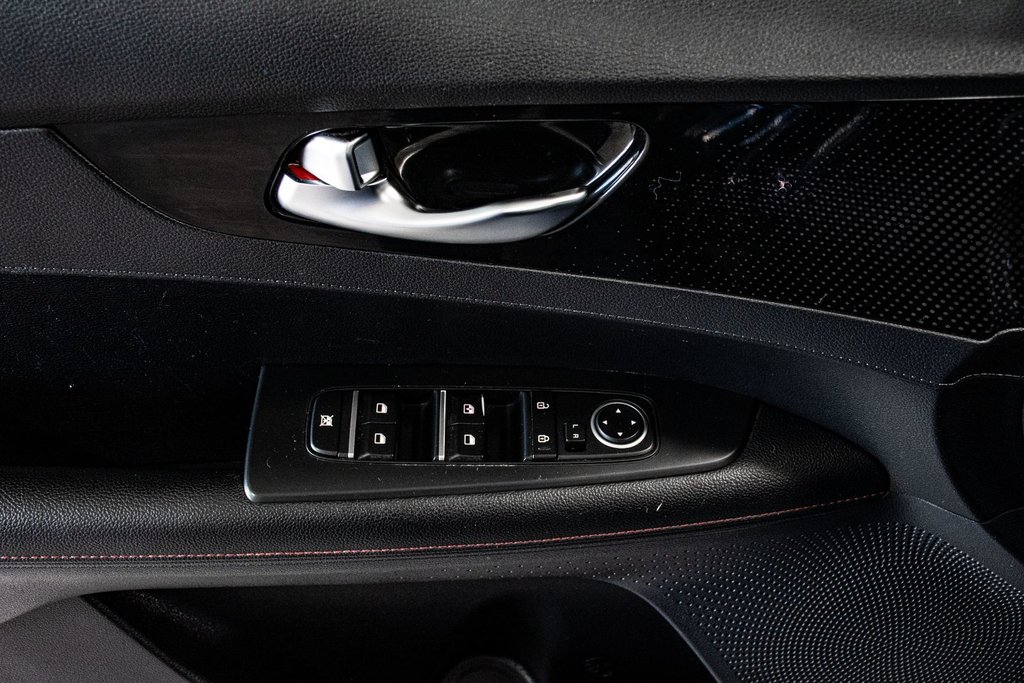 Kia Forte GT CARPLAY CAMERA TOIT CHARGEUR SANS FIL 2021 à Montréal, Québec - 23 - w1024h768px
