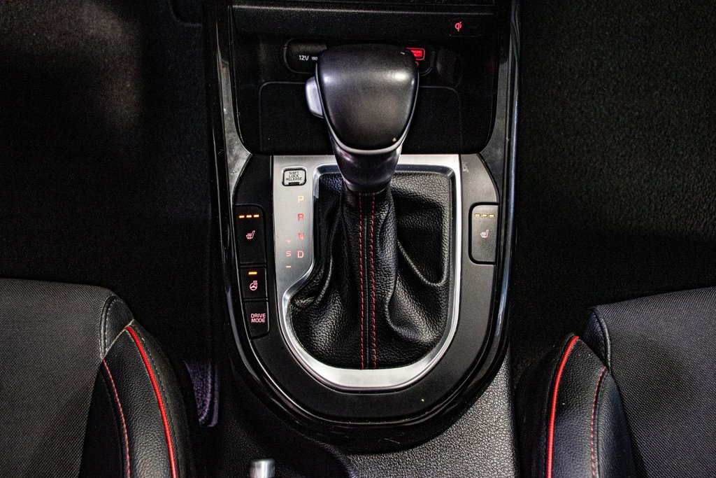 Kia Forte GT CARPLAY CAMERA TOIT CHARGEUR SANS FIL 2021 à Montréal, Québec - 31 - w1024h768px