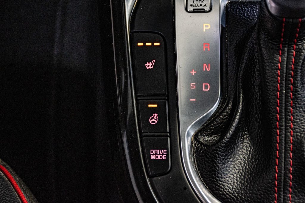 Kia Forte GT CARPLAY CAMERA TOIT CHARGEUR SANS FIL 2021 à Montréal, Québec - 32 - w1024h768px