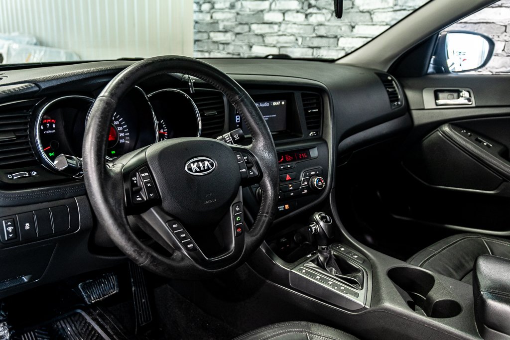 Kia Optima EX SIEGECUIR CHAUFFANTS TOIT OUVRANT 2012 à Montréal, Québec - 15 - w1024h768px
