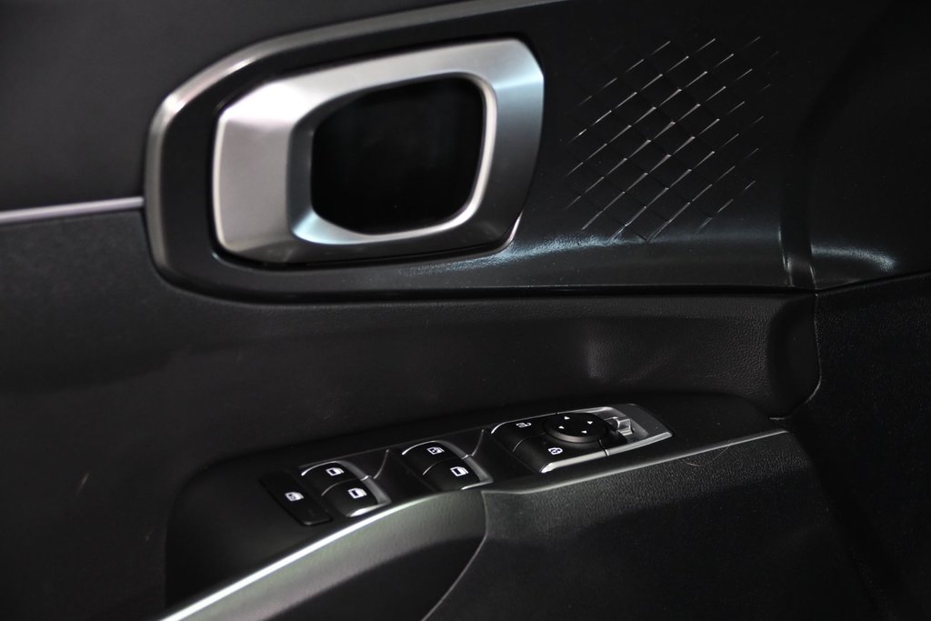 2023 Kia Sorento X-LINE 7 PASSAGERS CARPLAY CAMERA in Montréal, Quebec - 18 - w1024h768px
