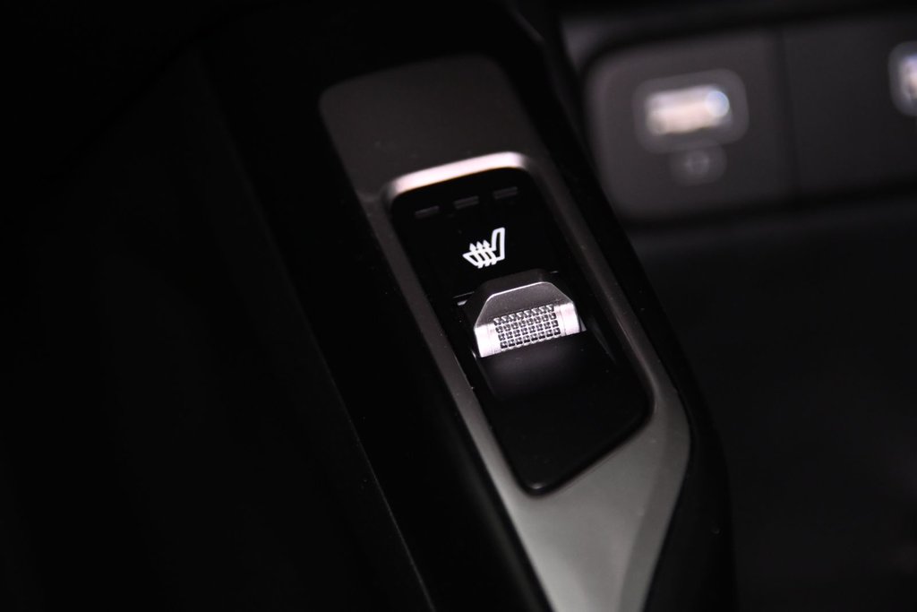 2023 Kia Sorento X-LINE 7 PASSAGERS CARPLAY CAMERA in Montréal, Quebec - 24 - w1024h768px