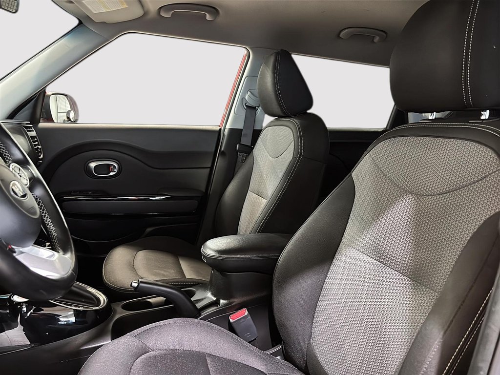 Kia Soul EX SIEGE ET VOLANT CHAUFFANT 2018 à Montréal, Québec - 17 - w1024h768px