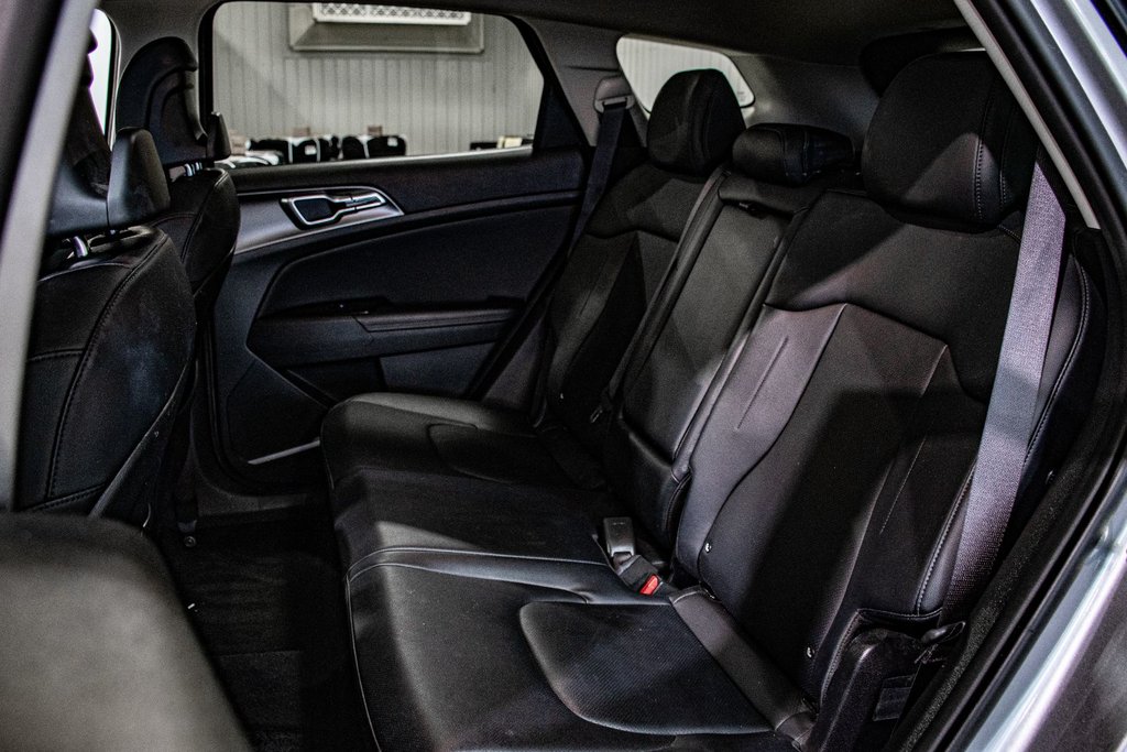 Kia Sportage Hybrid EX AWD NAVIGATION CUIR SIEGES ET VOLANT CHAUFFANTS 2023 à Montréal, Québec - 24 - w1024h768px