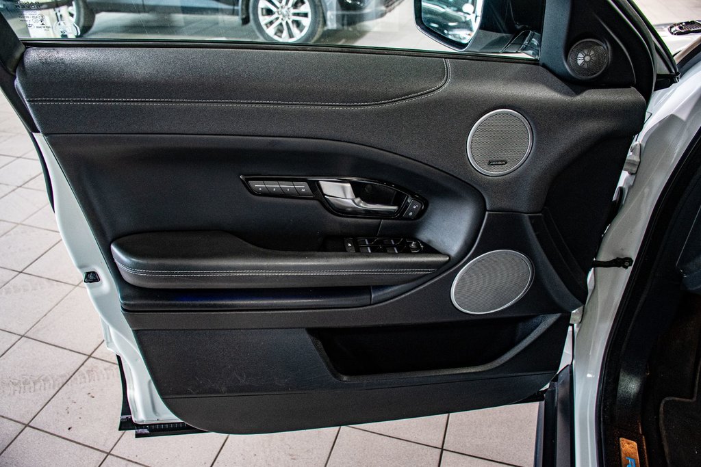 2016 Land Rover Range Rover Evoque HSE Si4 DYNAMIC  TOIT PANO CAM NAVI MERIDIAN SOUND in Montréal, Quebec - 23 - w1024h768px