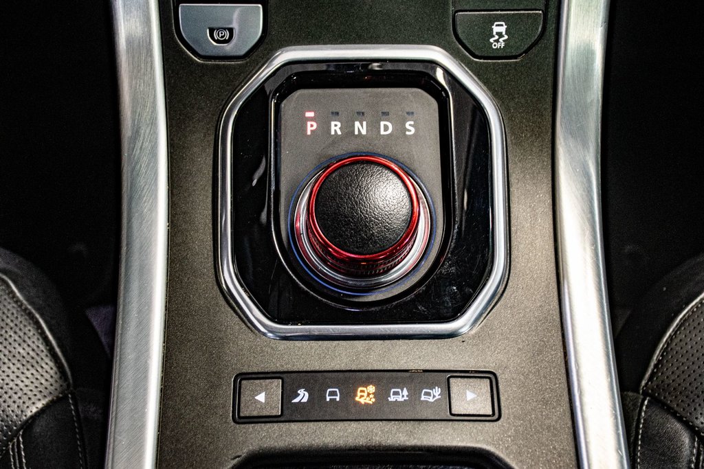 2016 Land Rover Range Rover Evoque HSE Si4 DYNAMIC  TOIT PANO CAM NAVI MERIDIAN SOUND in Montréal, Quebec - 33 - w1024h768px