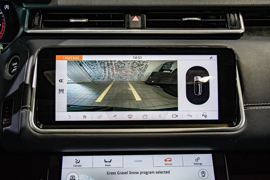 2018 Land Rover Range Rover Velar R-DYNAMIC HSE SUSPENSION AJUSTAB SIEGE MASSAG in Montréal, Quebec - 26 - w1024h768px