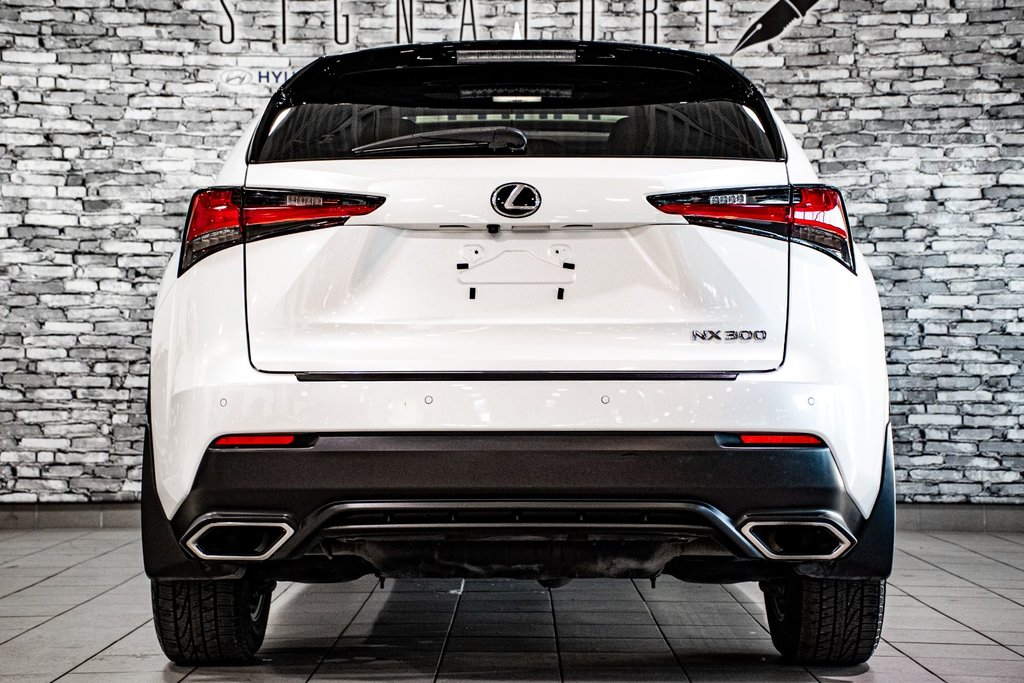 Lexus NX 300 AWD TOIT OUVRANT CUIR NAVIGATION MAGS 2018 à Montréal, Québec - 16 - w1024h768px