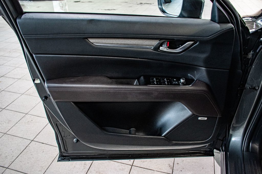 Mazda CX-5 SIGNATURE CARPLAY CUIR BOSE TOIT PANO CAMERA 360 2023 à Montréal, Québec - 23 - w1024h768px