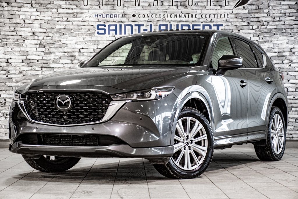 Mazda CX-5 SIGNATURE CARPLAY CUIR BOSE TOIT PANO CAMERA 360 2023 à Montréal, Québec - 1 - w1024h768px