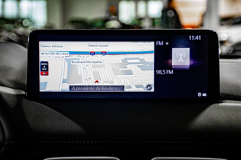 Mazda CX-5 SIGNATURE CARPLAY CUIR BOSE TOIT PANO CAMERA 360 2023 à Montréal, Québec - 29 - w1024h768px